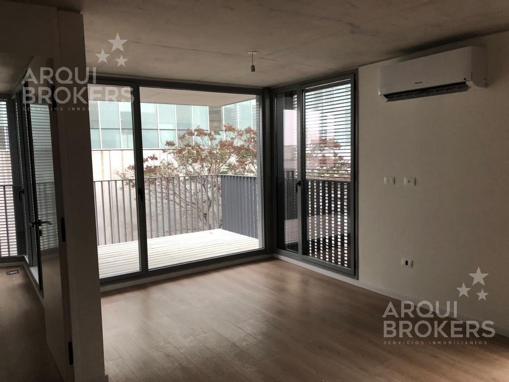 Apartamento penthouse dúplex de 3 dormitorios en venta en C
