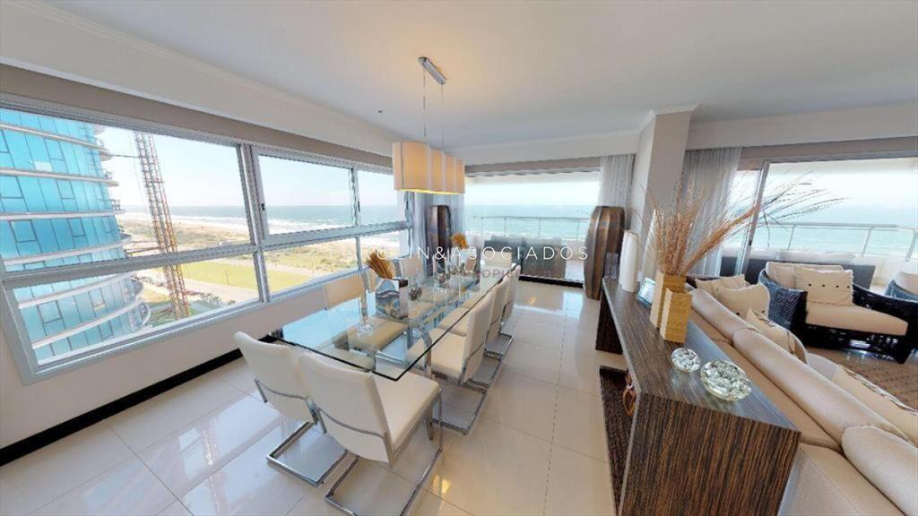 Excelente apartamento en venta en Torre Lobos,