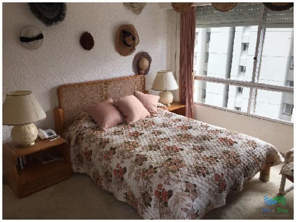 Apartamento en venta sobre Rbla., muy linda Punta