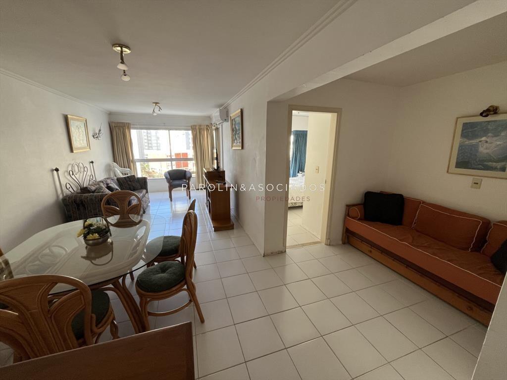 Apartamento de 1 dormitorio en venta. Brava, del