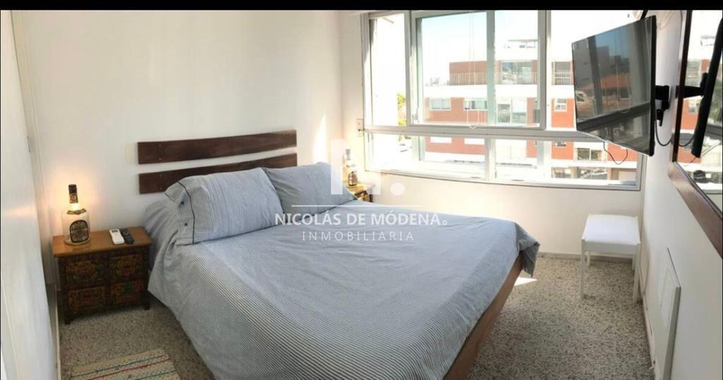Venta de apartamento de 1 dormitorio en La Punta