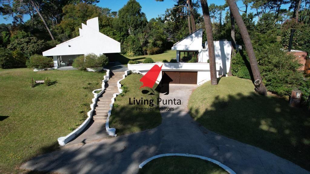 Casa en venta en Lugano, Punta del este, 3 y