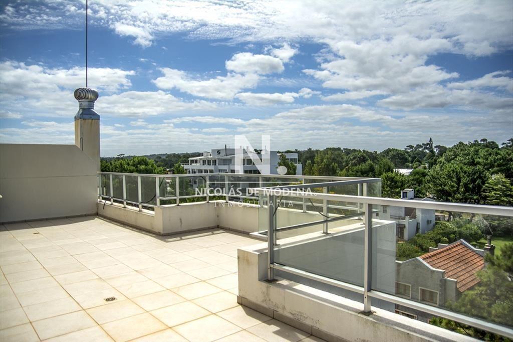 Espectacular Apartamento en Mansa frente al mar,