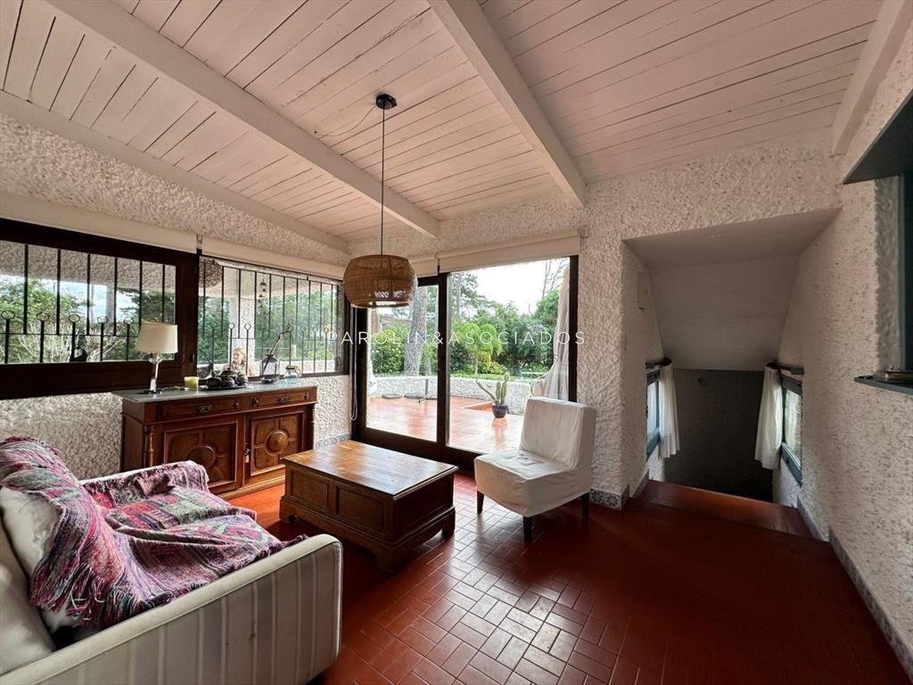 Vende casa de 3 dormitorios en Pinares , Punta del Este