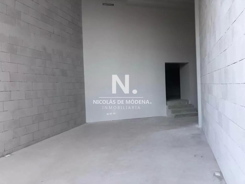 Venta de local en Punta del Este.