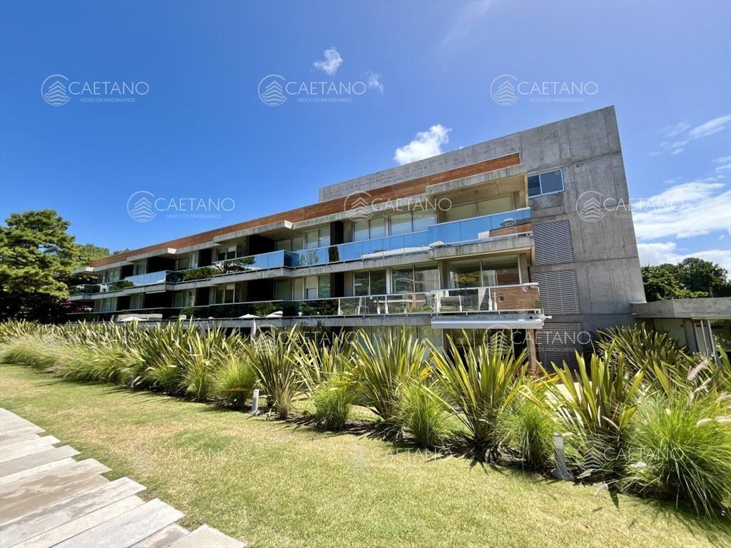 Venta apartamento 2 dormitorios. Playa Mansa, del