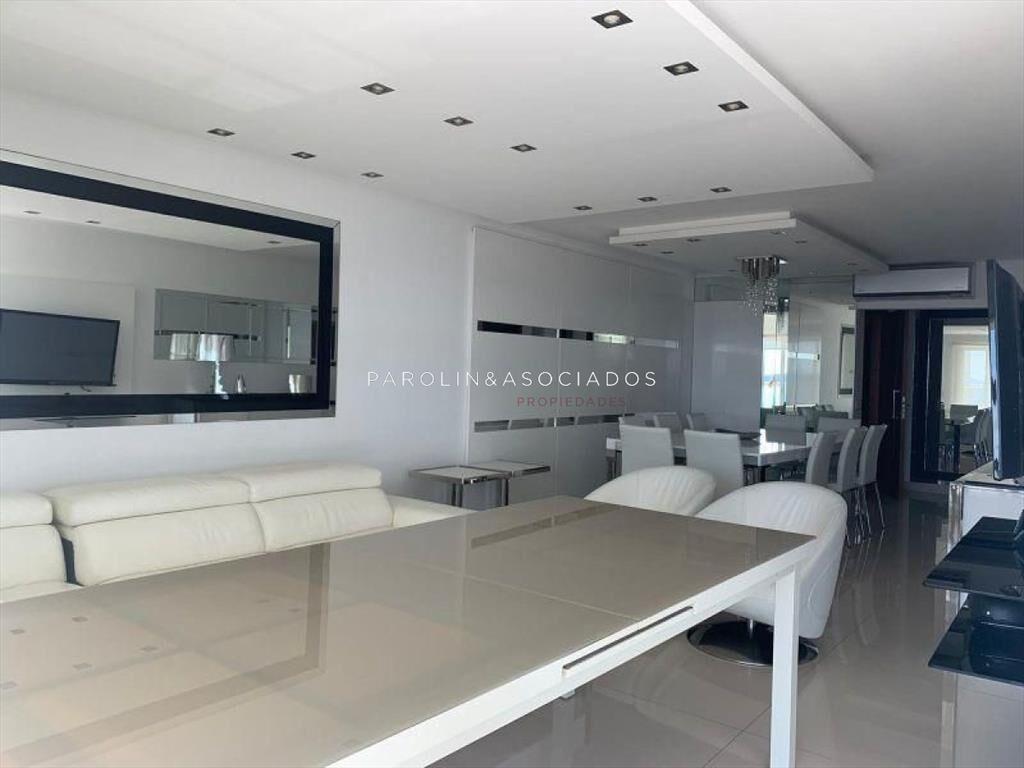 Apartamento en venta en Miami Boulevard - Punta