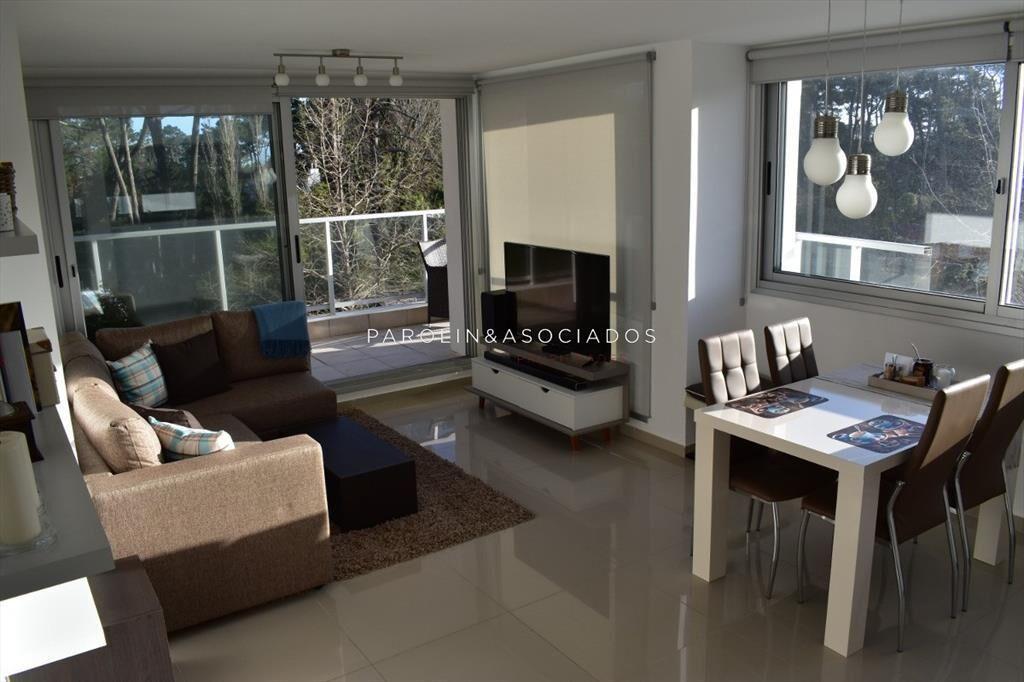 Apartamento en venta en Acapulco Tower, Punta del