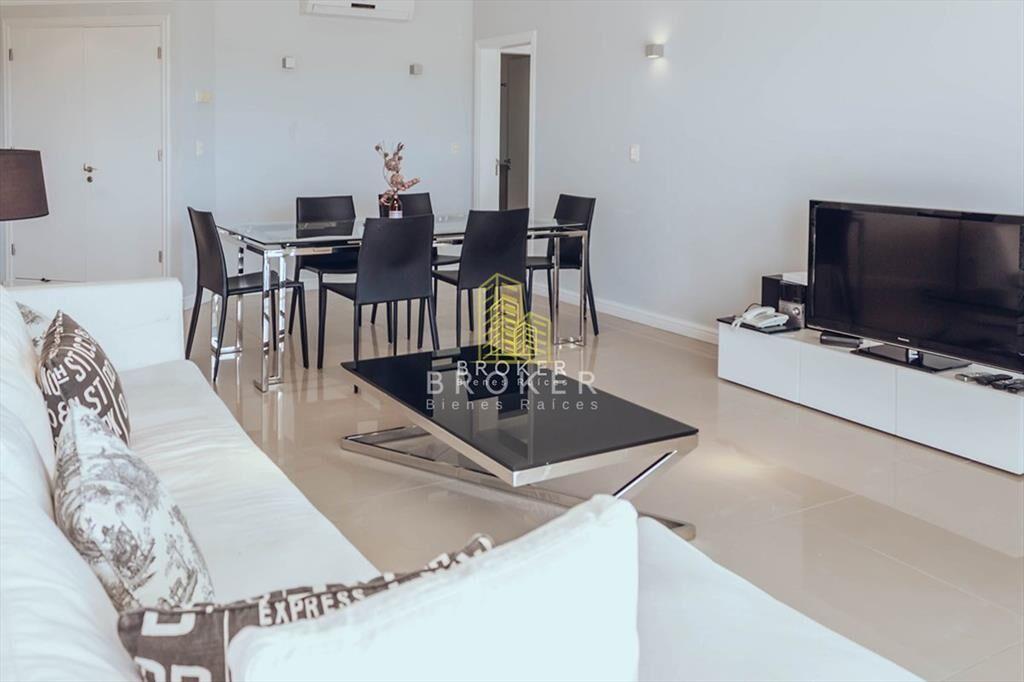 Venta Apartamento Playa Mansa Punta Del Este, 2