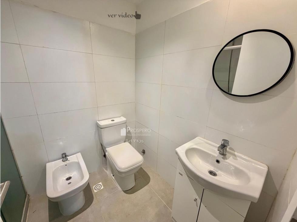 v435/4 alquiler duplex 1 dorm Cordon c/patio casi a estrenar