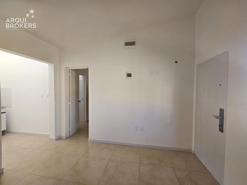 Apartamento de un dormitorio en alquiler en Carrasco Norte