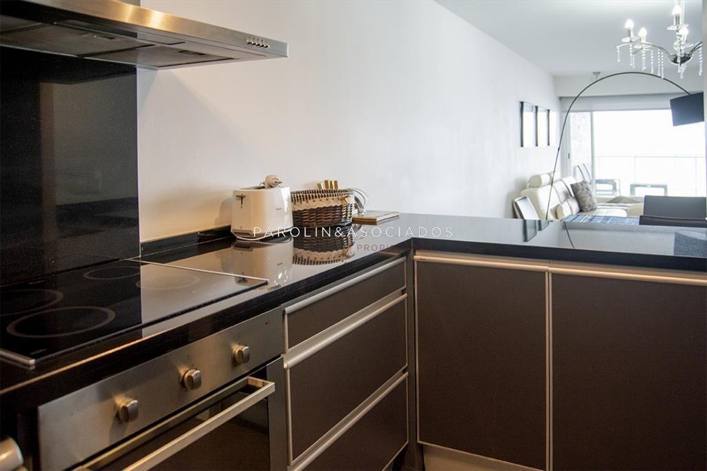 Apartamento en venta de 3 dormitorios en Edificio Bonaire,