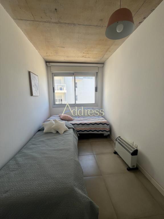 Apartamento de dos dormitorios en venta con