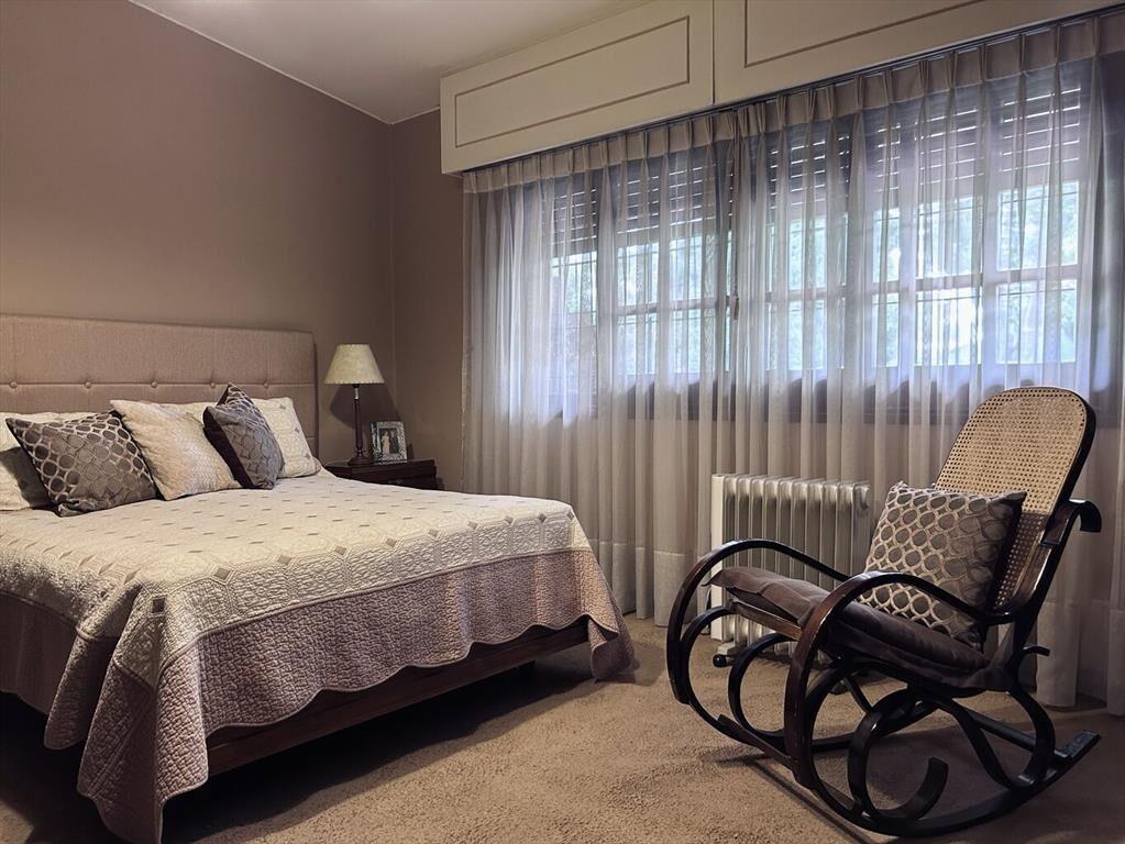 Venta casa 4 dormitorios con jardín, piscina , barbacoa y g