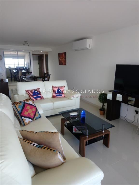 Apartamento en venta de 2 dormitorios en Look del