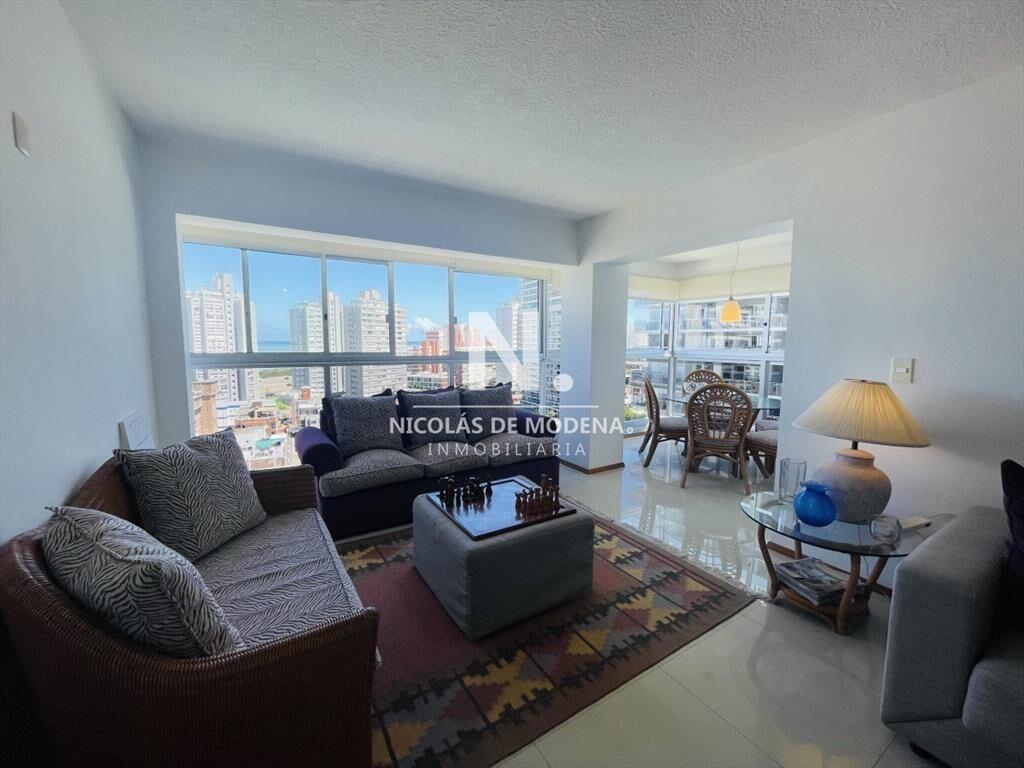 Apartamento en venta de 2 dormitorios Punta del