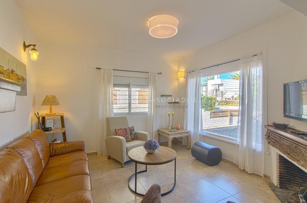Casa de 6 dormitorios en PenÃ­nsula-Punta del