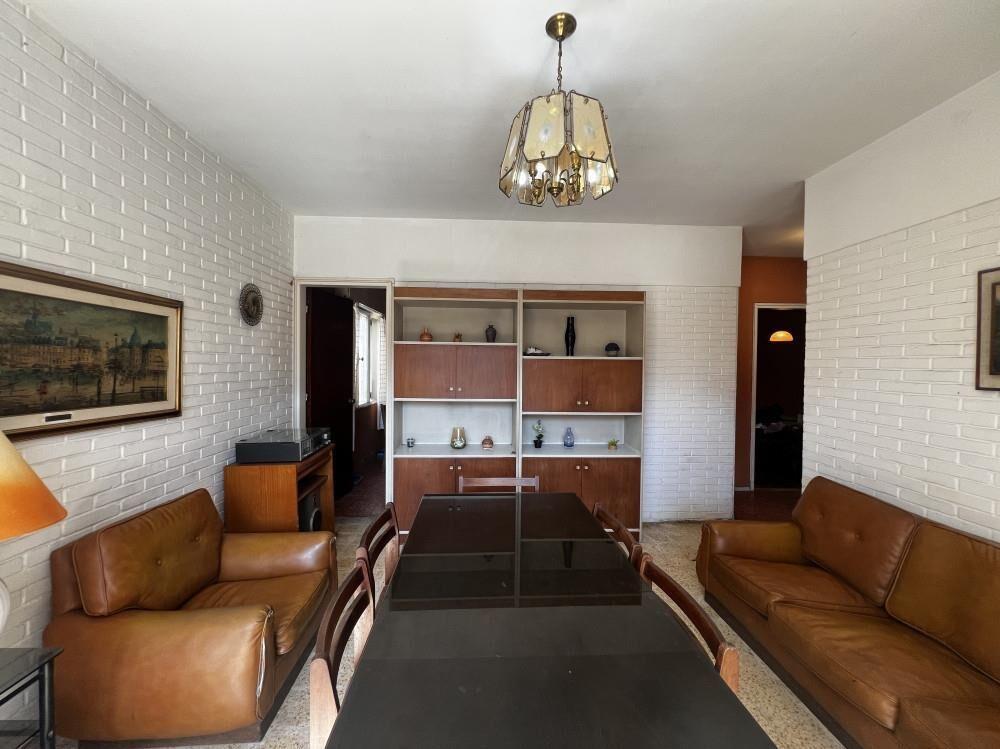 Venta casa 3 drom en Brazo Oriental, R. Koch y San Martín