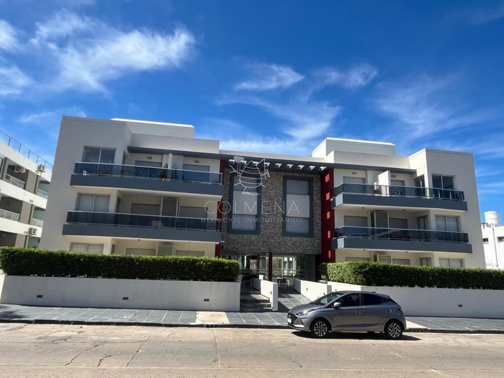 Apartamento con vista al puerto