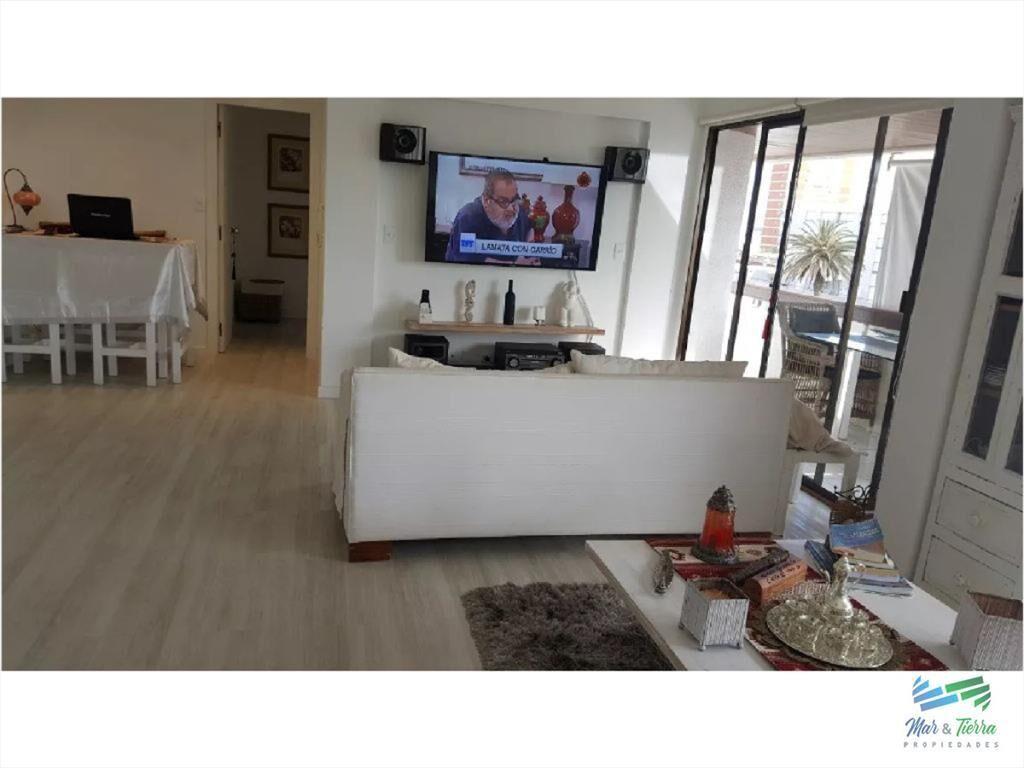 Apartamento en Peninsula, 3 dormitorios *