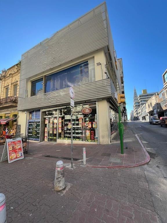 Venta local comercial en Cuidad Vieja