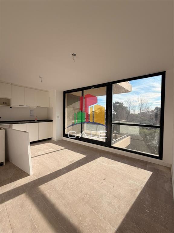 VENDE DEPTO DE 1 DORMITORIO CON PARRILLERO