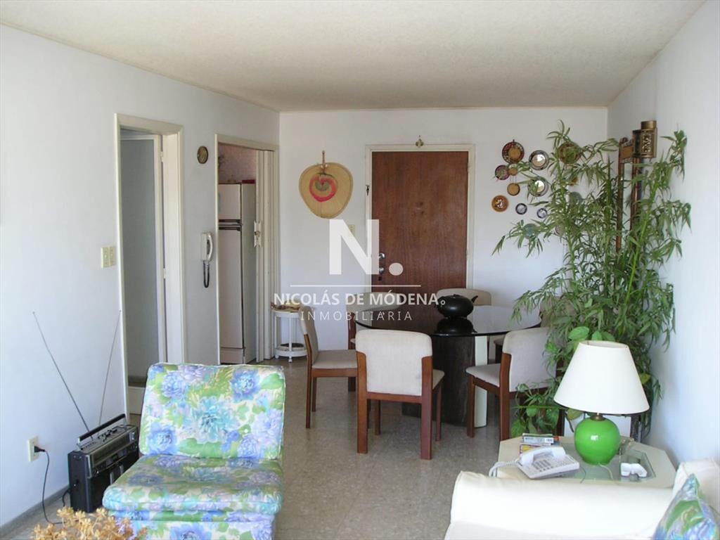 Vende apartamento de 3 dormitorios en Peninsula,