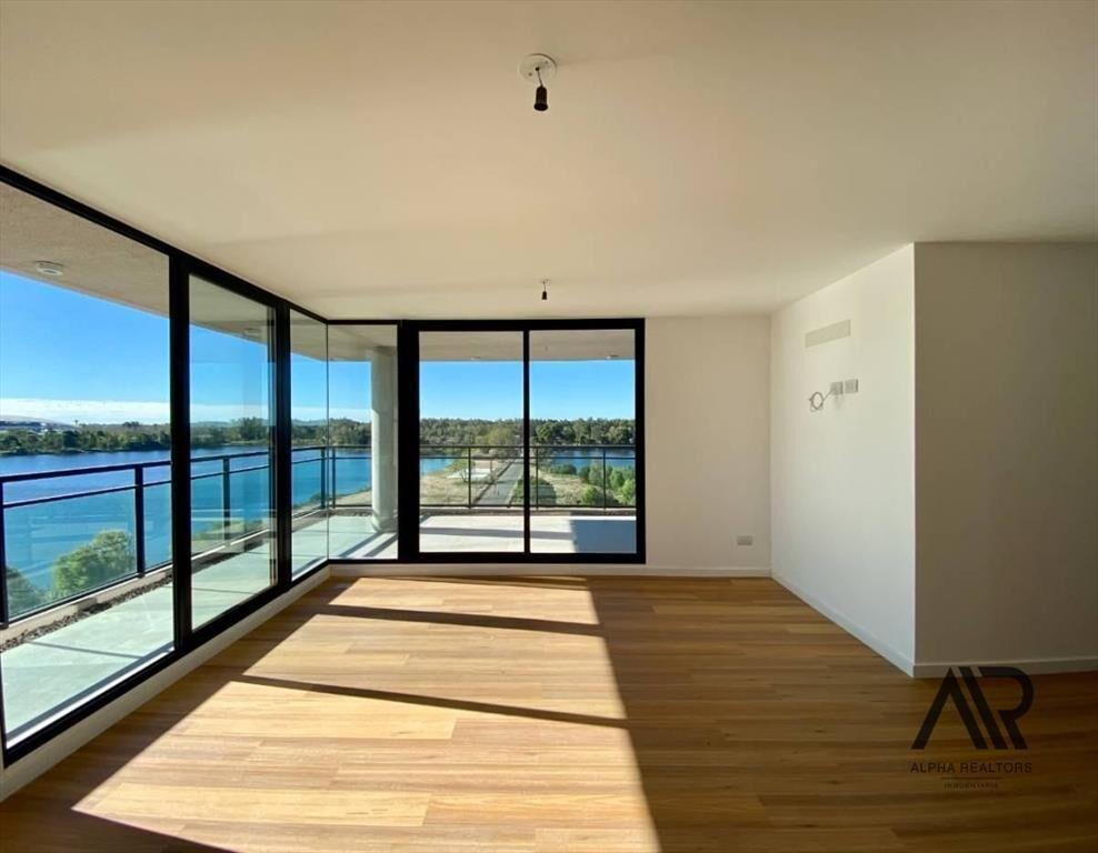 Venta Apartamento 3 Dormitorios Con Vista Al Lago