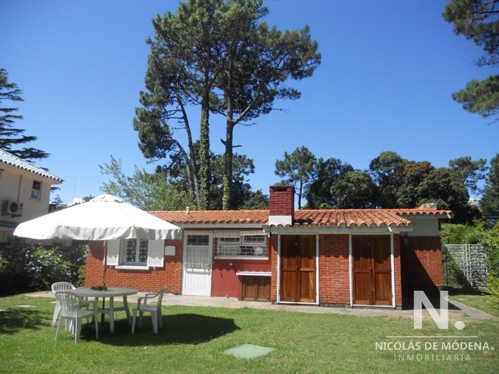 Oportunidad. Casa en venta de 3 dormitorios en Playa Mansa