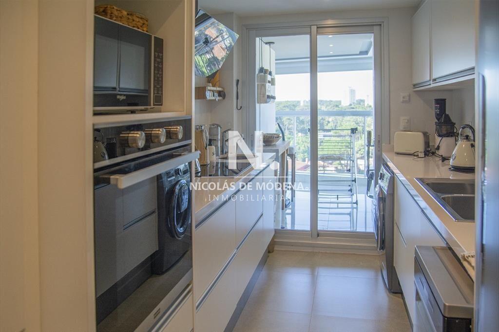 Apartamento 2 dormitorios en venta a metros del mar, Punta