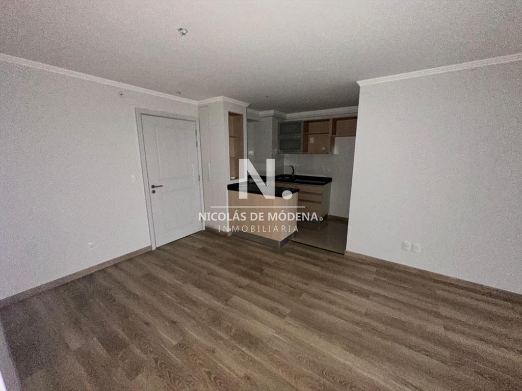 Moderno Apartamento de 2 dormitorios en Punta de