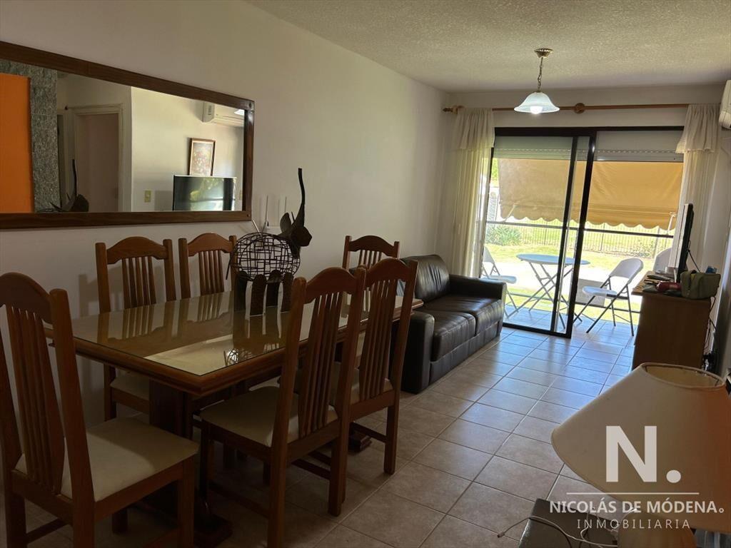 Apartamento de 2 dormitorios en venta en Playa Brava