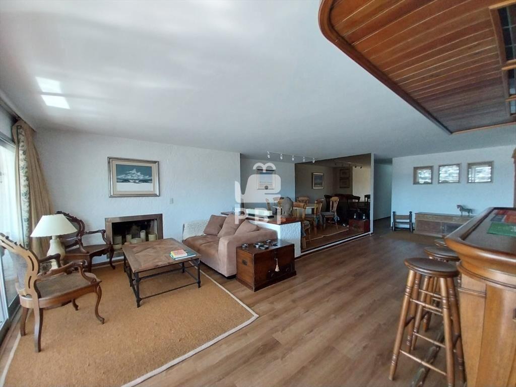Alquiler de apartamento 3 dormitorios en Punta del este, Ma