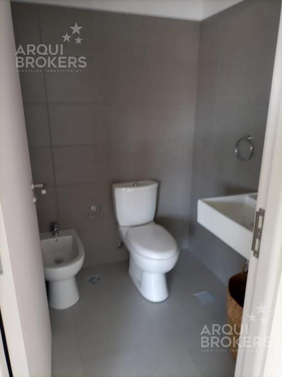 Venta apartamento dos dormitorios en Aguada - 901