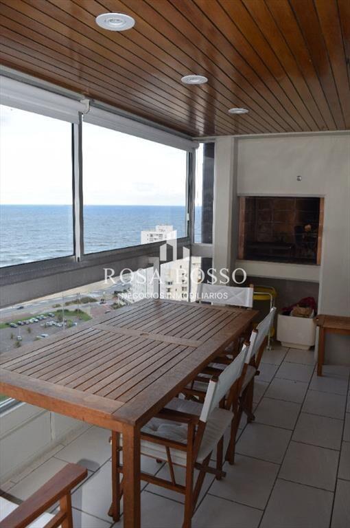 Apartamento en Peninsula, 3 dormitorios *