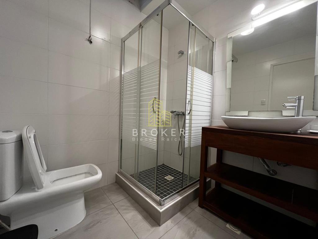 Alquiler de hermosa casa MUY bien ubicada en la