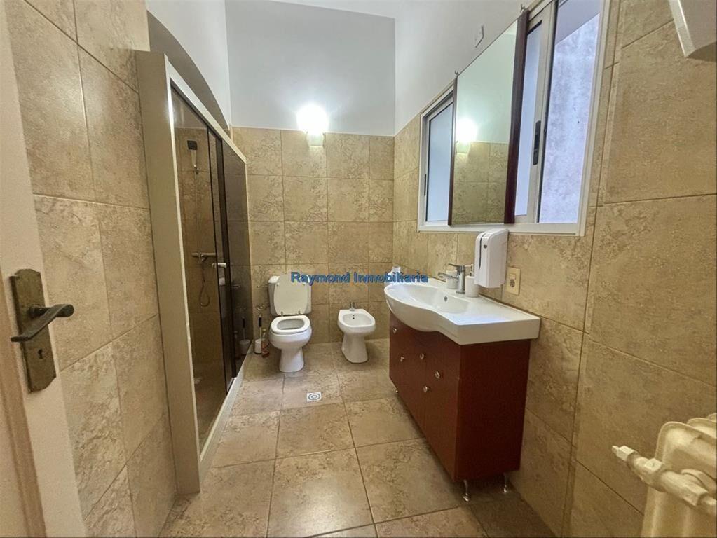 Venta apartamento 5 dormitorios 3 baños Centro