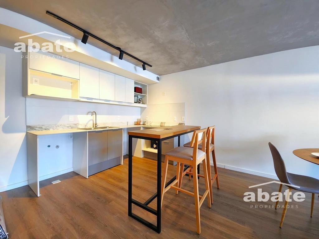 Venta apartamento 2 Dormitorios en Pocitos de grandes dimen