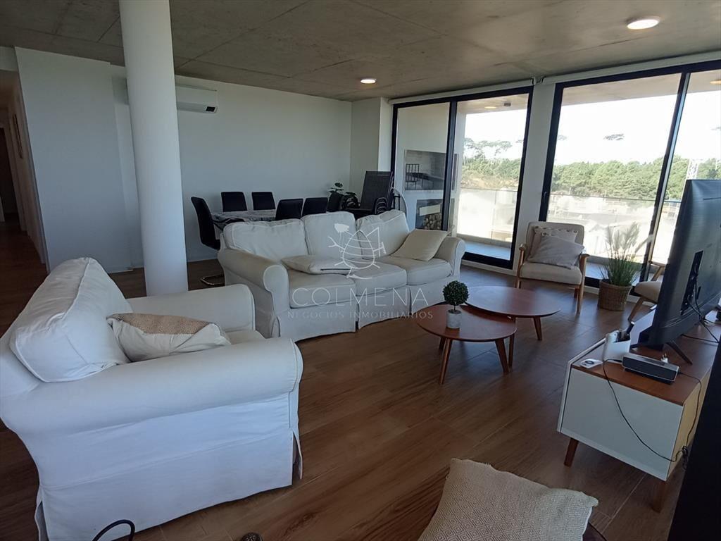 Diseño moderno, hermosas vistas y amplios esta