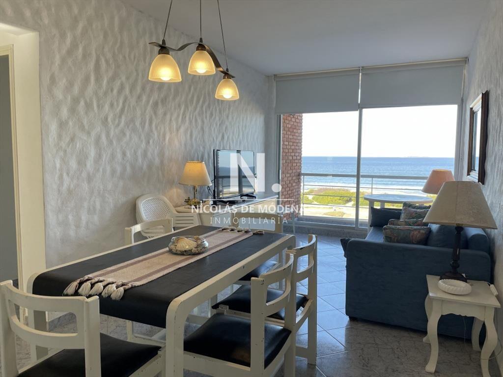 Brava frente al mar - Punta del Este