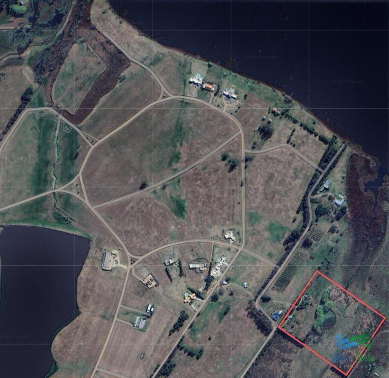 En venta chacra con casa en Laguna de Los Cisnes,