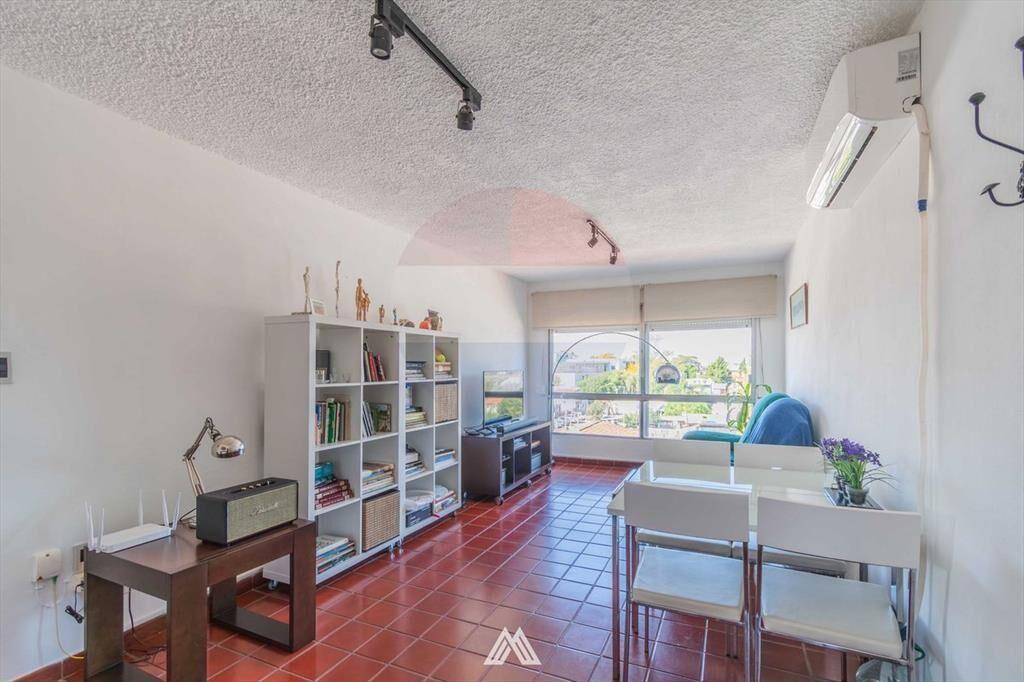 Venta apartamento tres dormitorios centro de Pando