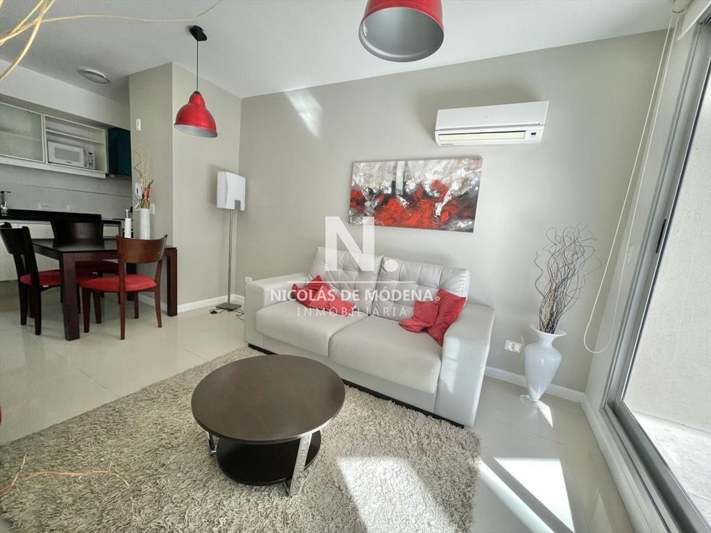 VENTA DE APARTAMENTO DE 1 DORMITORIO EN PENINSULA
