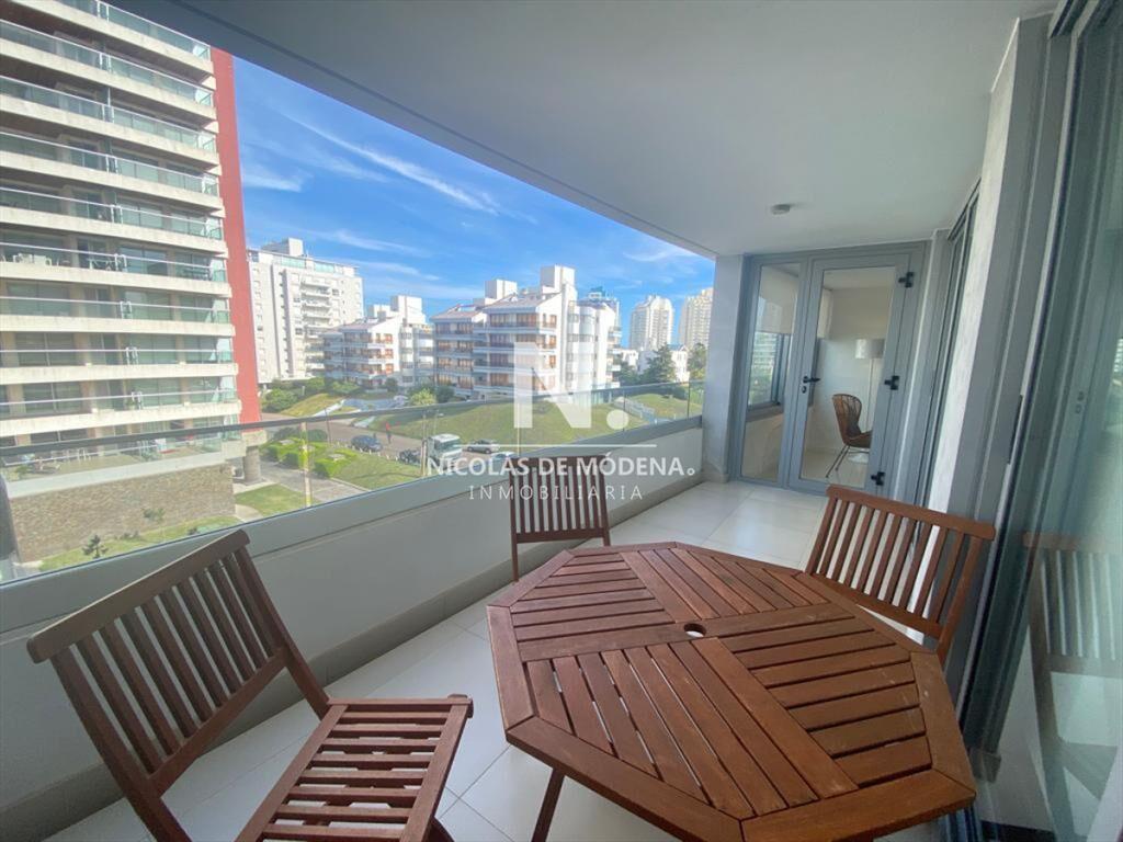 Apartamento en venta en Torre Esmeralda