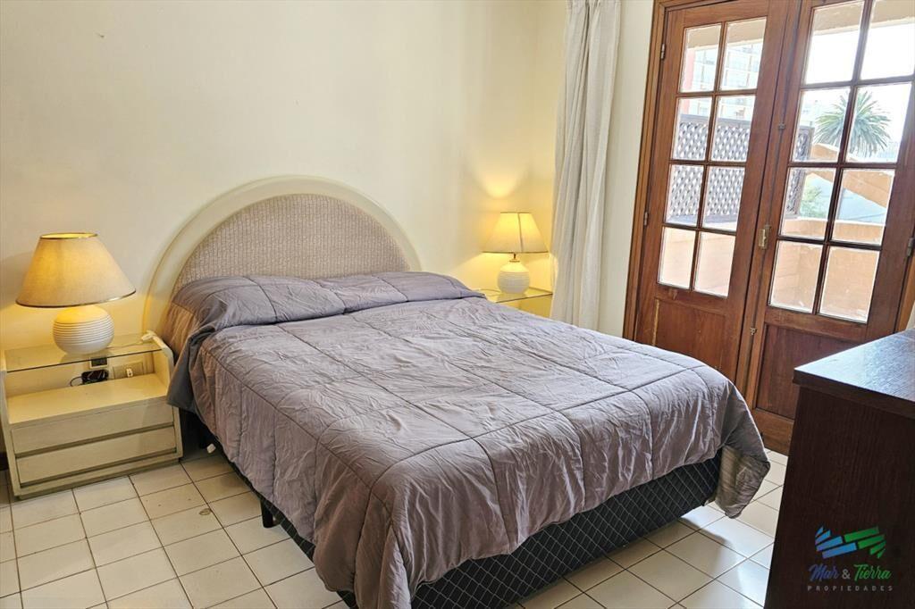 Apartamento 2 dormitorios, con gran terraza y de