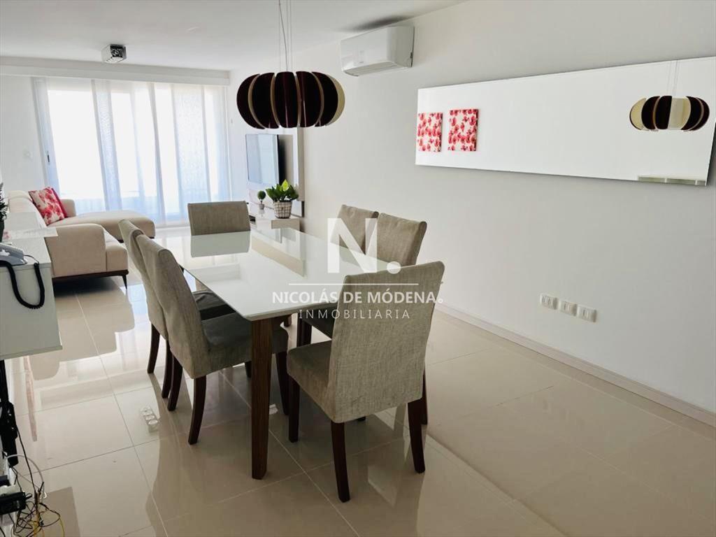 Alquiler temporario de Apartamento de 2 Dormitorios con Par
