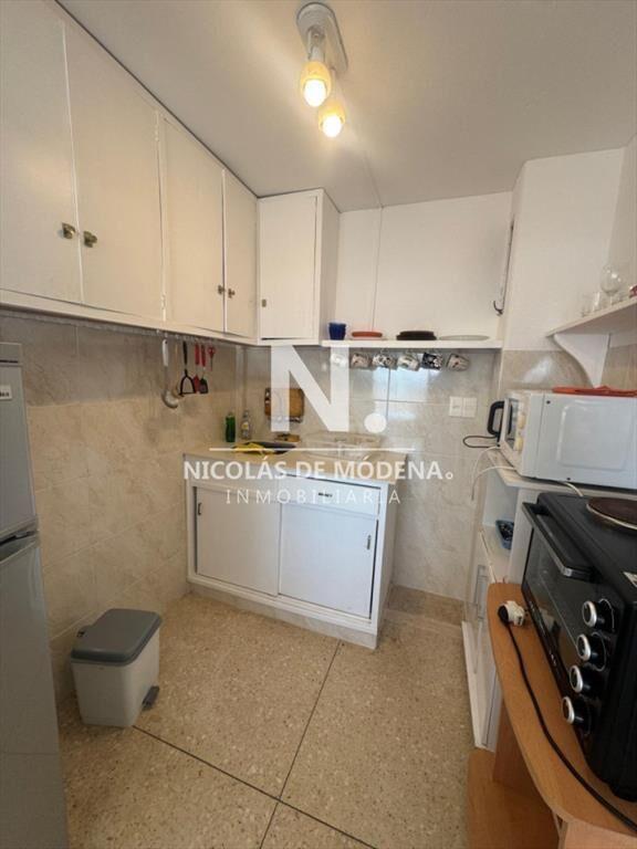 Vende apartamento de 1 dormitorio y medio en del