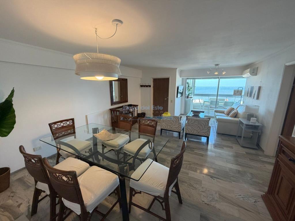 Apartamento de 3 dormitorios en alquiler temporal