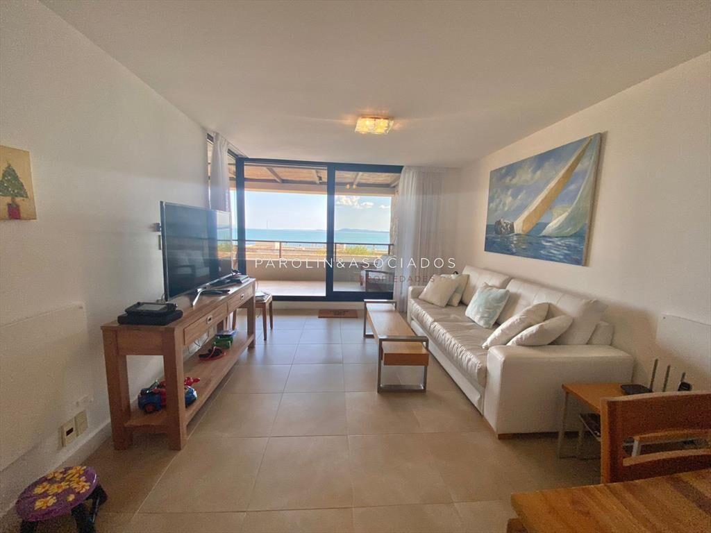 Apartamento en venta de 3 dormitorios en Punta