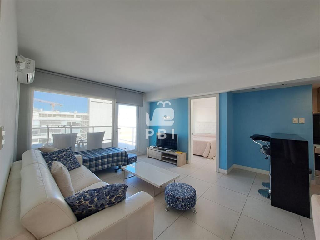 Venta apartamento 2 dormitorios, Península  - -